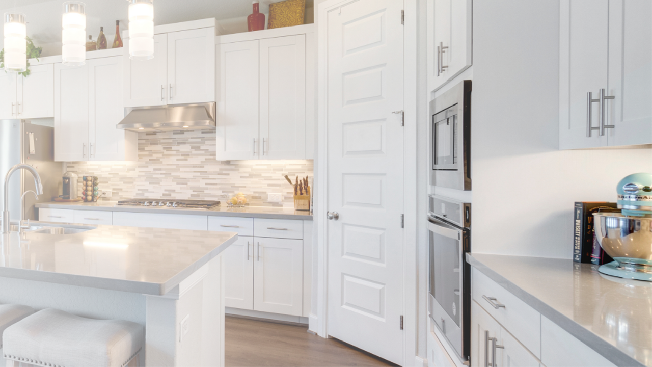 Under Cabinet Lighting